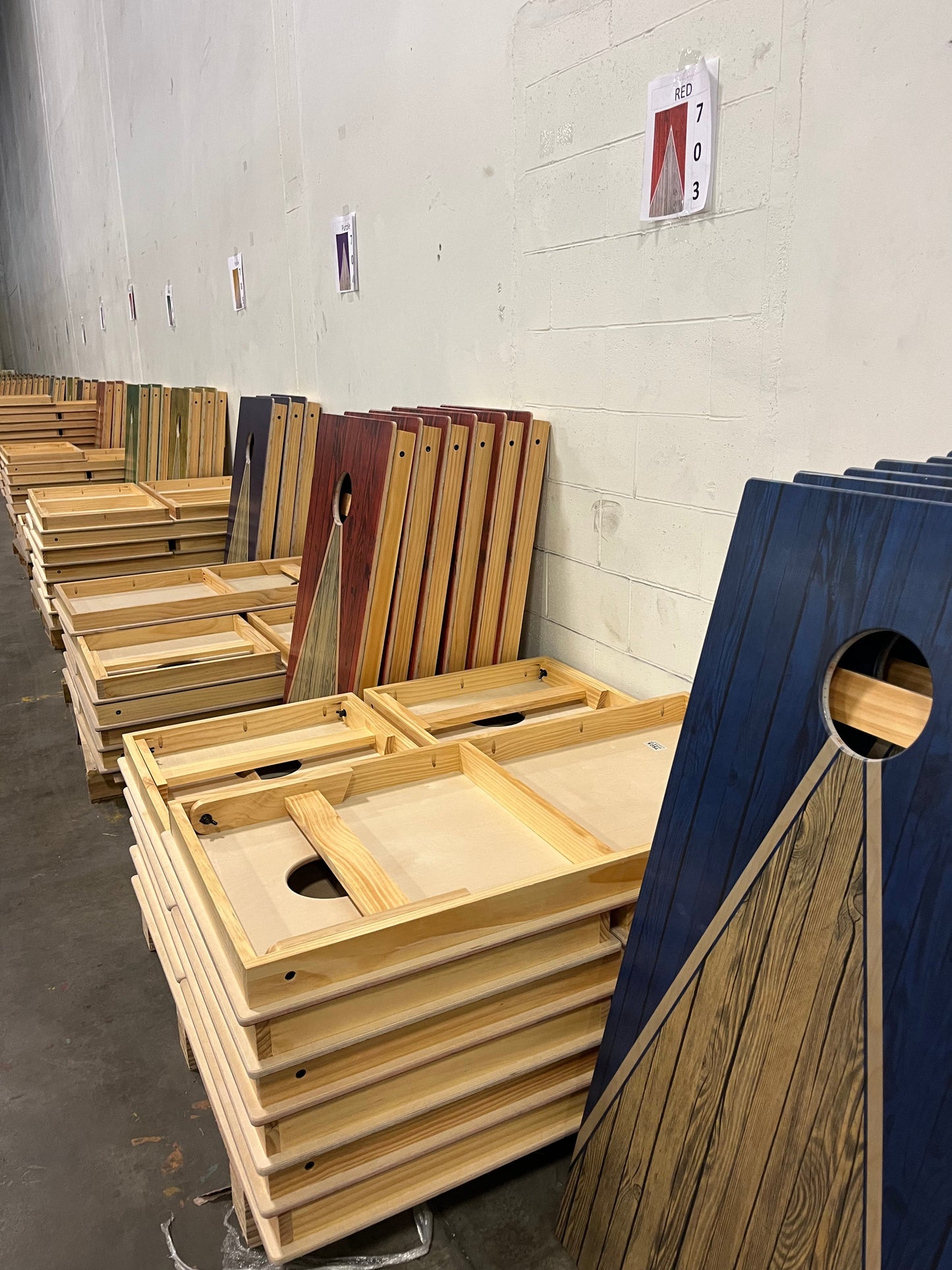 Light Wooden Lightweight Cornhole Boards Set